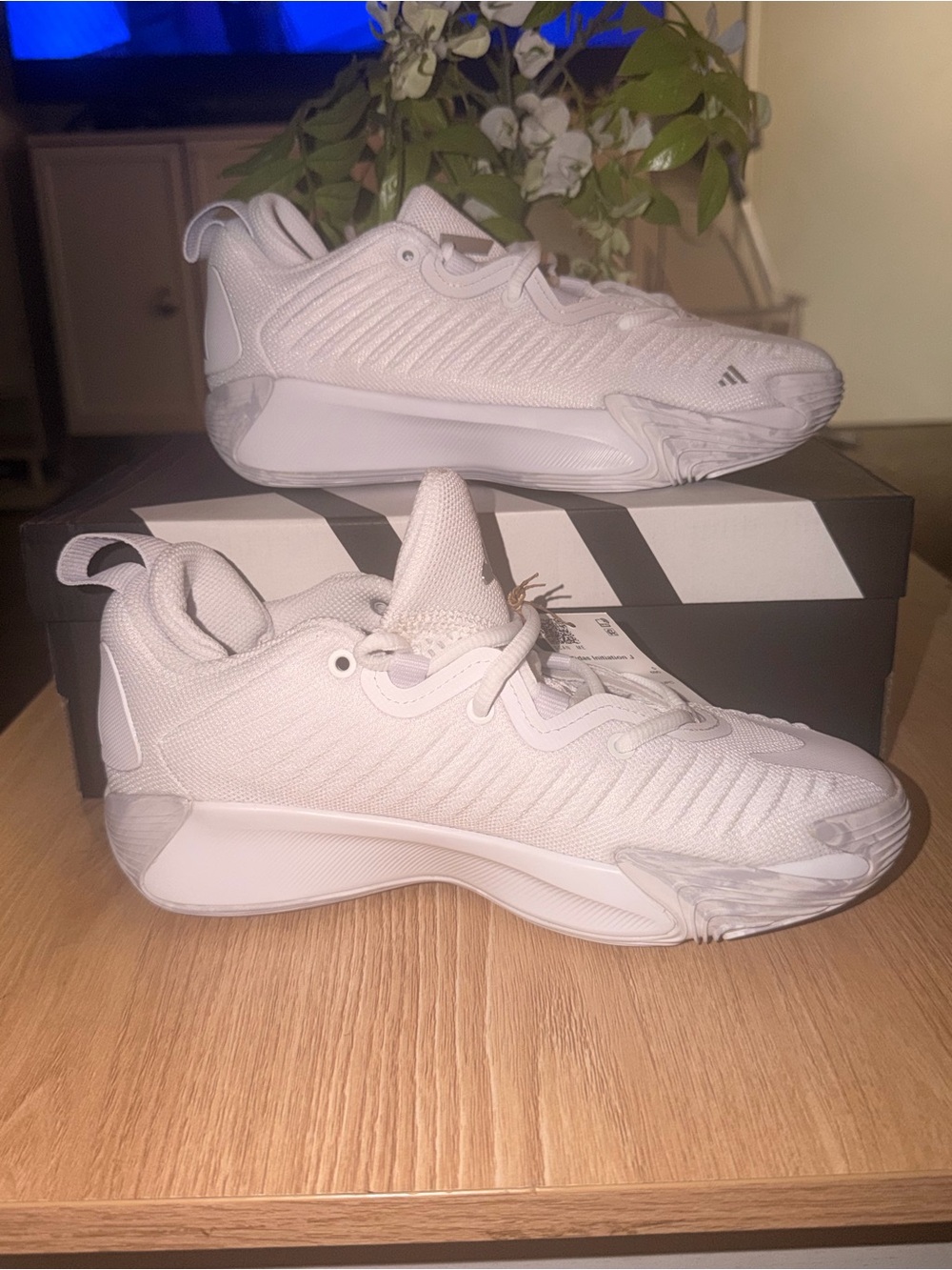 New Men’s adidas size 5.5 retail price $80